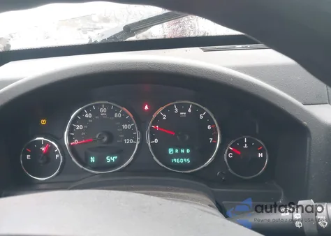 2010 Jeep Liberty Sport from USA, damaged, VIN 1J4PN2GK5AW168695